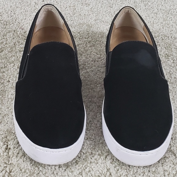 Vionic Shoes - Vionic Orthaheel Midi Black Slip On Size 8